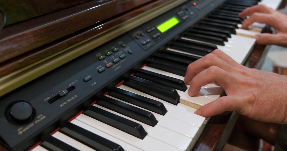 5 Best Digital Pianos For Your Home