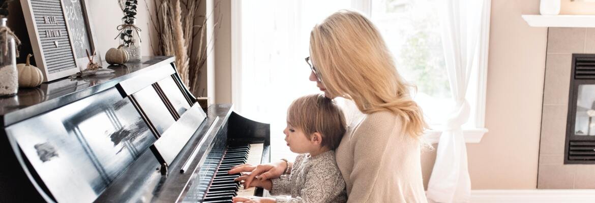 Choosing The Best Piano Teacher for Your Kid